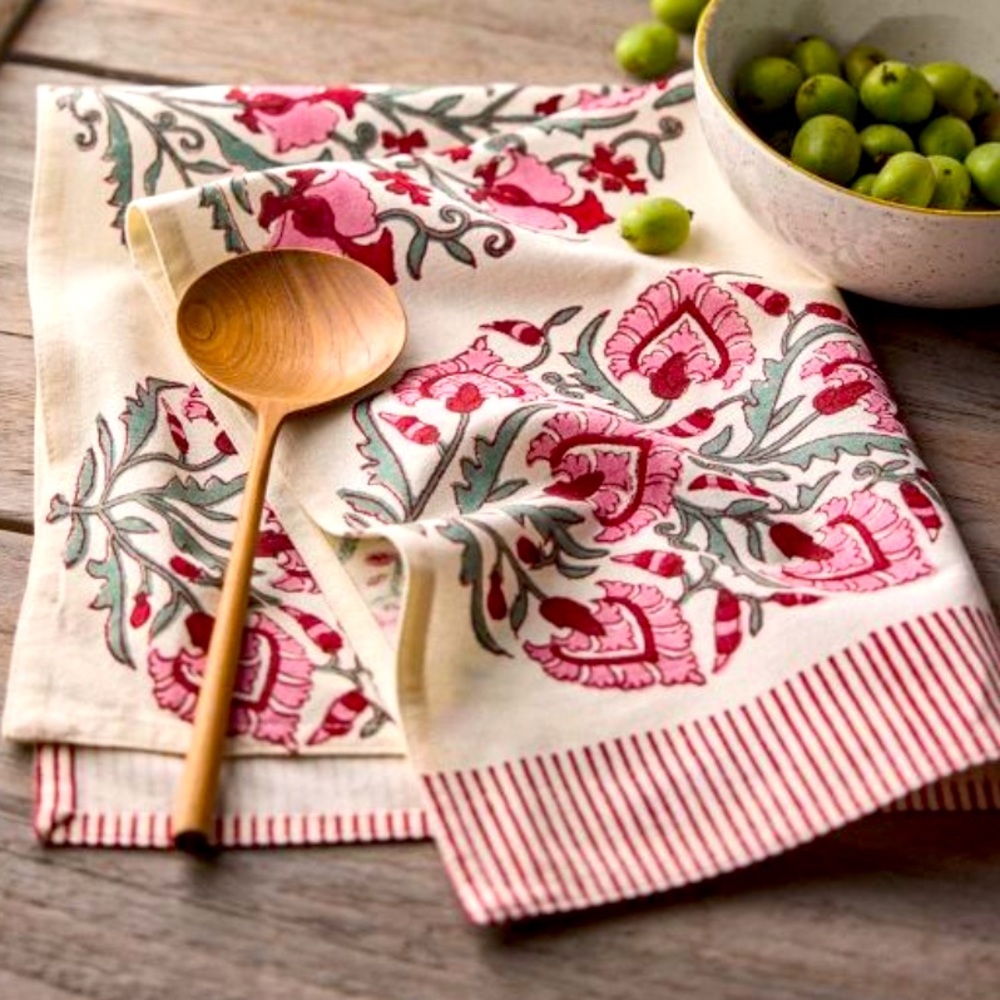Rosy Floral Hearts napkin or towel
